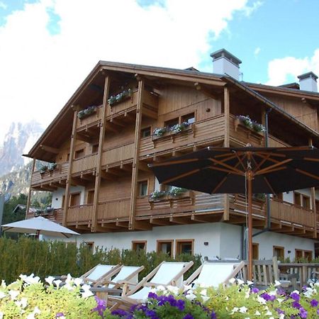 Ca' Del Sole Aparthotel Сан Вито ди Кадоре Екстериор снимка