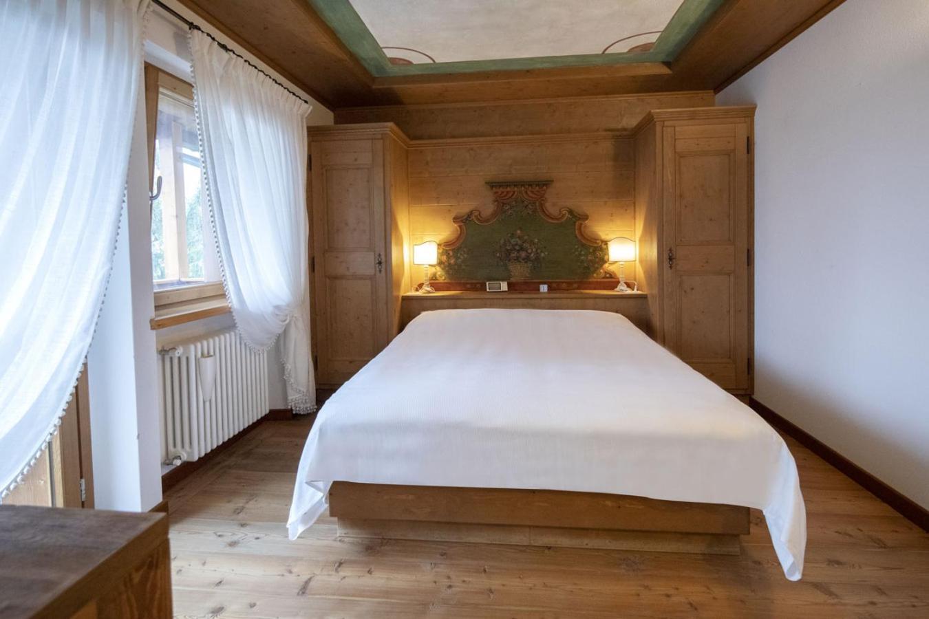 Ca' Del Sole Aparthotel Сан Вито ди Кадоре Екстериор снимка